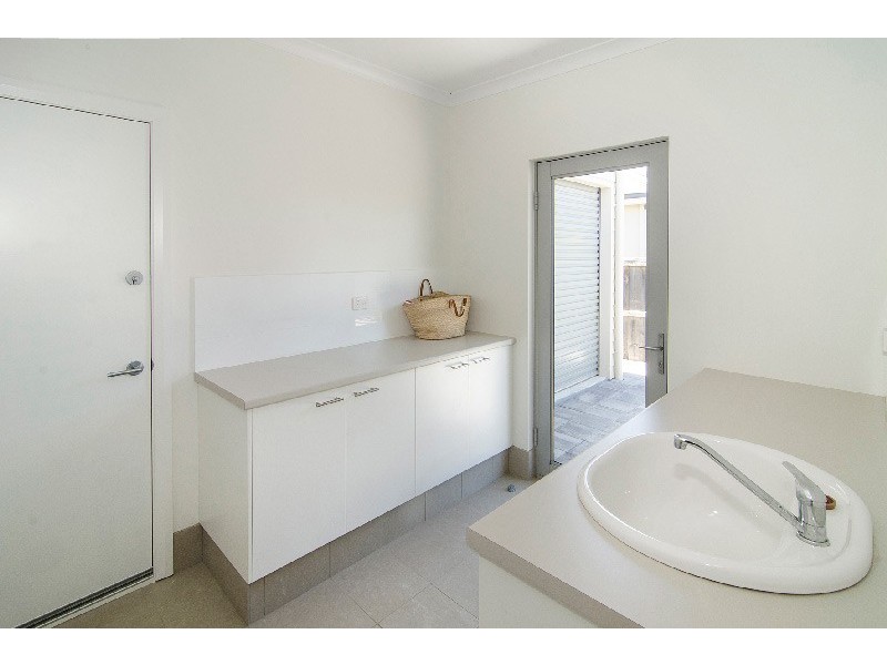 4 Poplar Avenue, Margaret River WA 6285