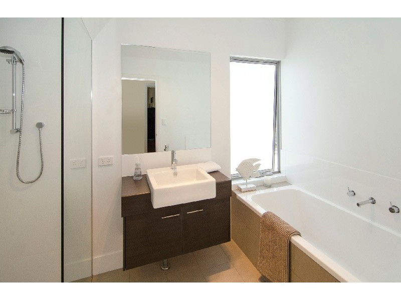 4 Poplar Avenue, Margaret River WA 6285