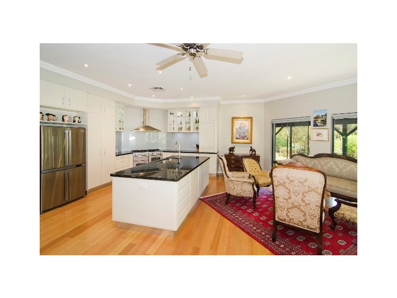 1 Casselton Grove, Margaret River WA 6285