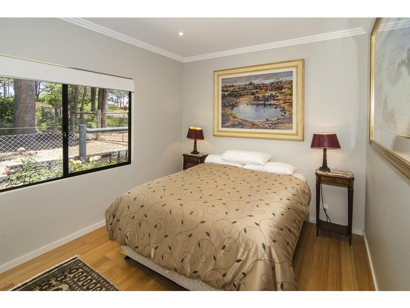 1 Casselton Grove, Margaret River WA 6285