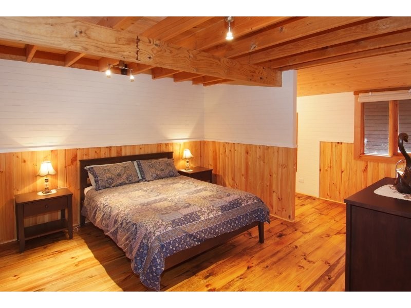 14 Chardonnay Avenue, Margaret River WA 6285