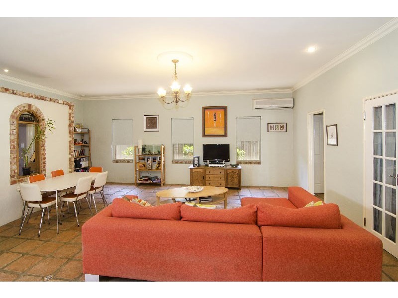 14 Village Green, Margaret River WA 6285