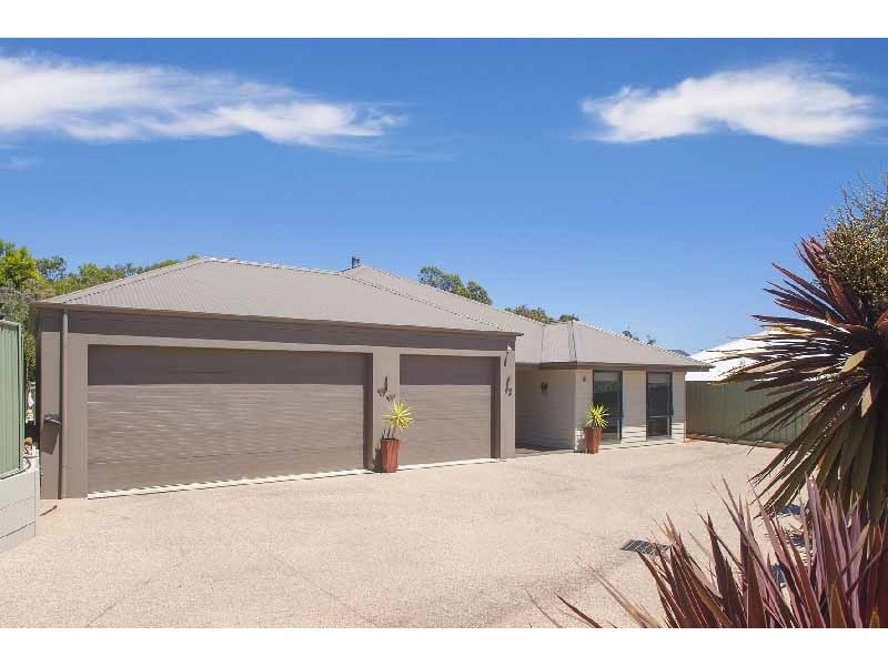 12 Hovea Lane, Margaret River WA 6285