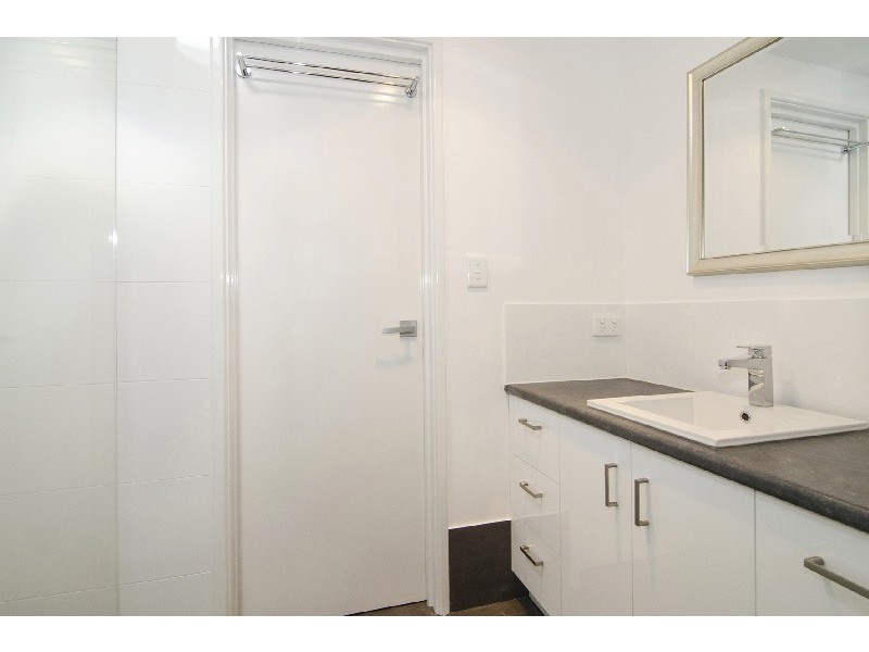 8/37 Village Green, Margaret River WA 6285