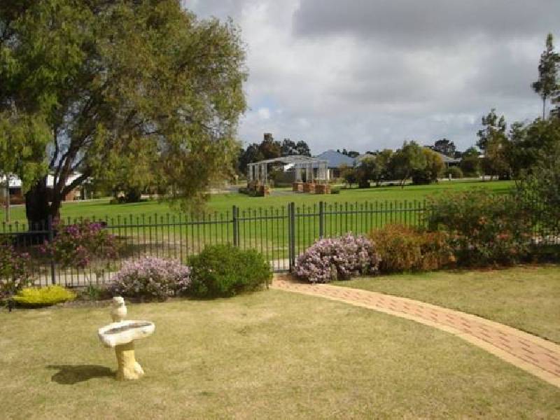 7 Ficus Lane, Margaret River WA 6285