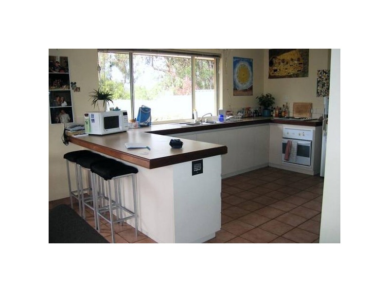 5a Carey Place, Margaret River WA 6285