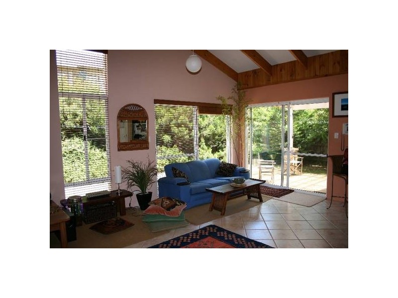 Marmaduke Point Drive, Gnarabup, Margaret River WA 6285
