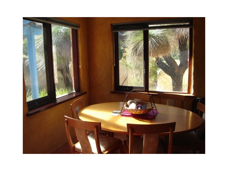 Studio 1/7 Squires Road, Margaret River WA 6285