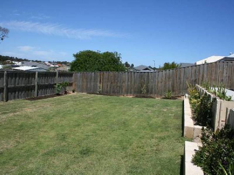 5 Hillside Avenue, Margaret River WA 6285