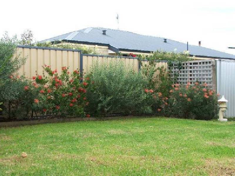 1 Bristlebird Place, Margaret River WA 6285