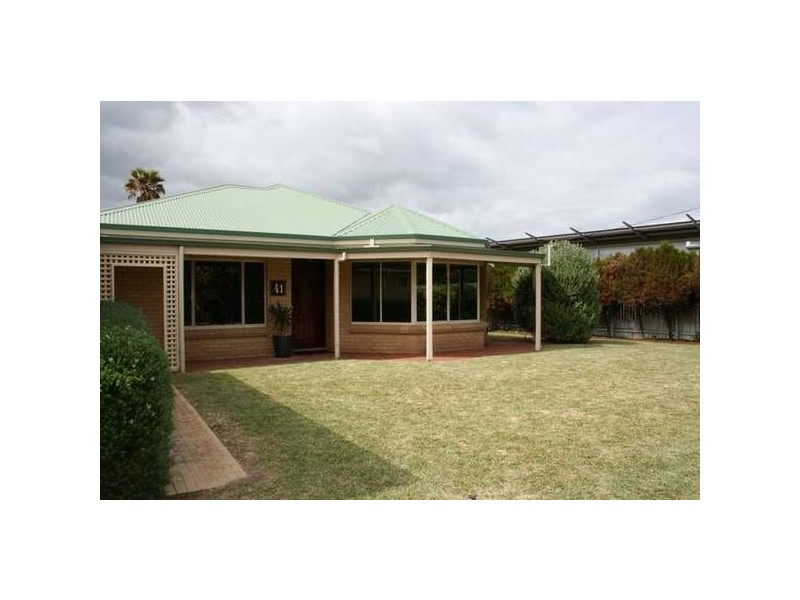 41 Mitchell Drive, Prevelly WA 6285