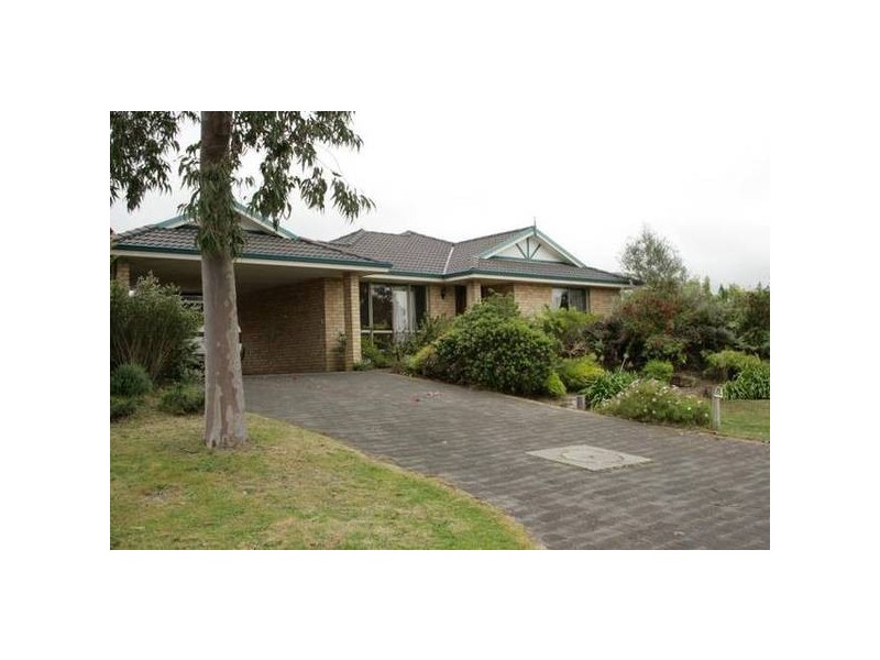 8 The Boulevard, Margaret River WA 6285