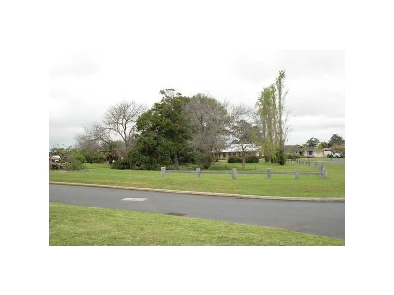 8 The Boulevard, Margaret River WA 6285