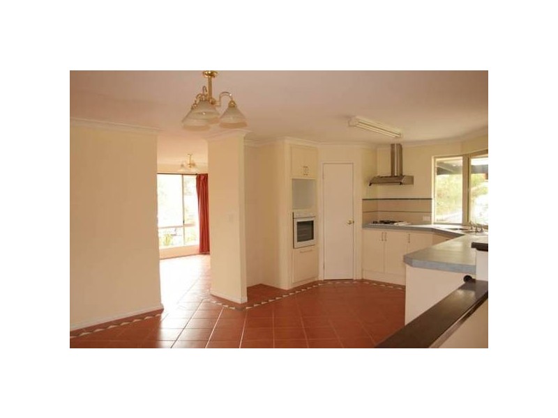 8 The Boulevard, Margaret River WA 6285