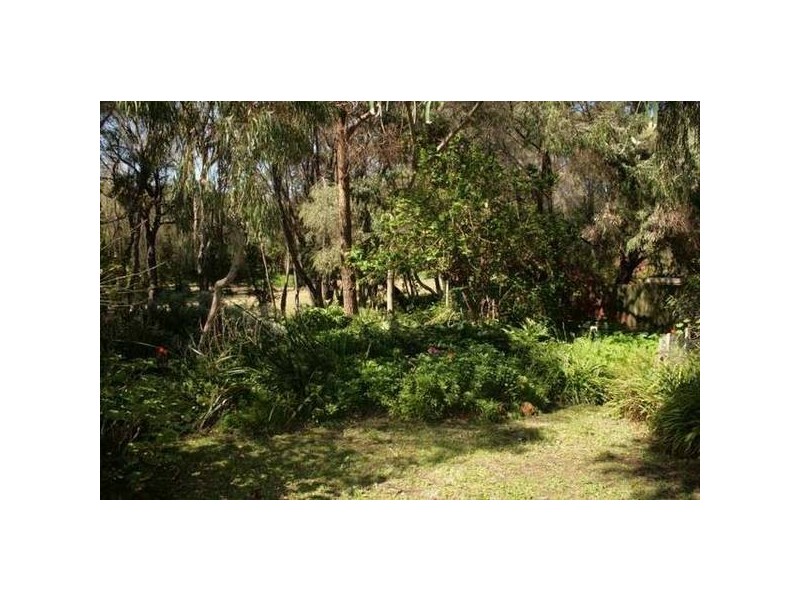 29 Wooredah Crescent, Prevelly WA 6285