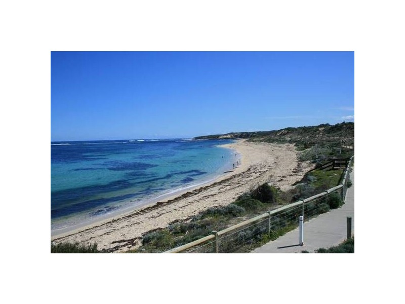 29 Wooredah Crescent, Prevelly WA 6285