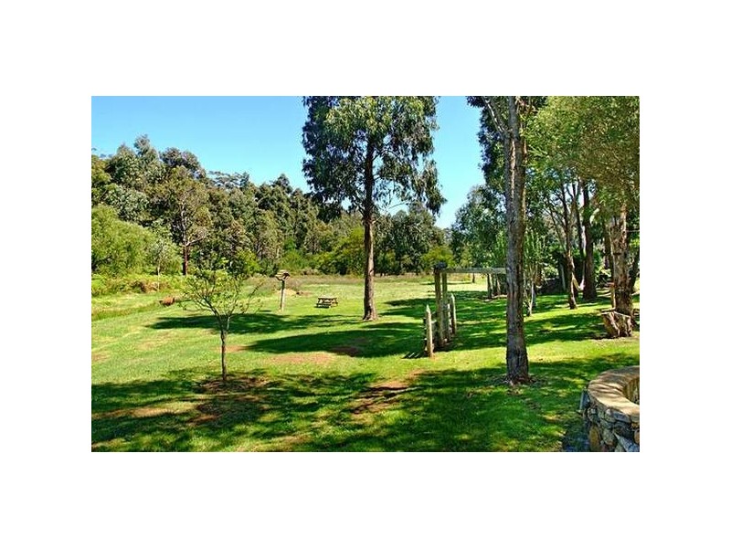 38 Mansfield Avenue, Margaret River WA 6285
