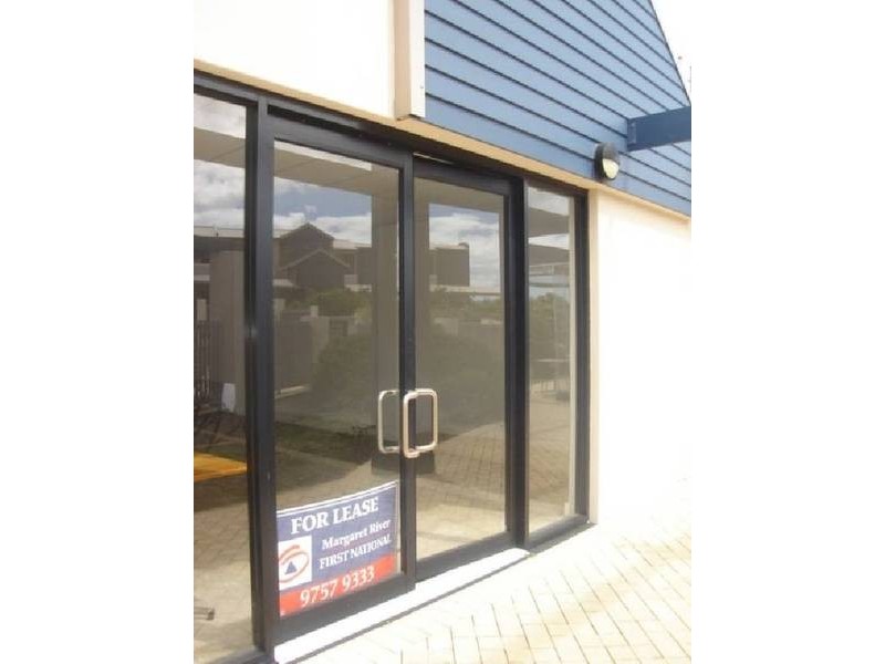 Shop 8/1 Resort Place, Gnarabup WA 6285