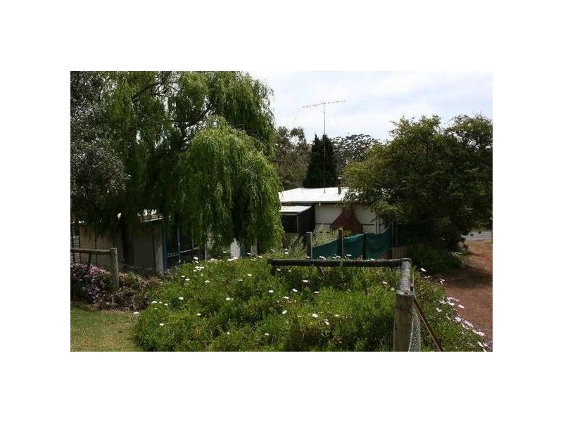 3 Bussell Highway, Margaret River WA 6285