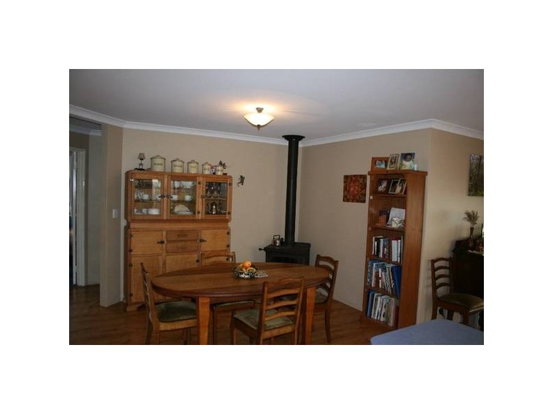 6 Village Green, Margaret River WA 6285