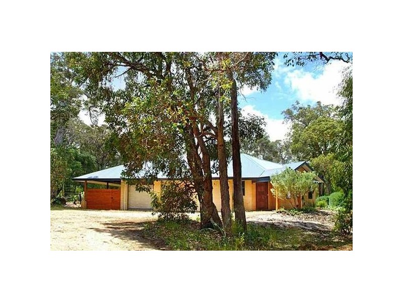 14 Sheridan Road, Margaret River WA 6285