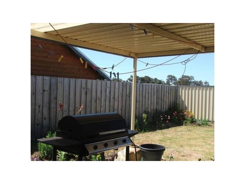 8 Wattle Place, Margaret River WA 6285