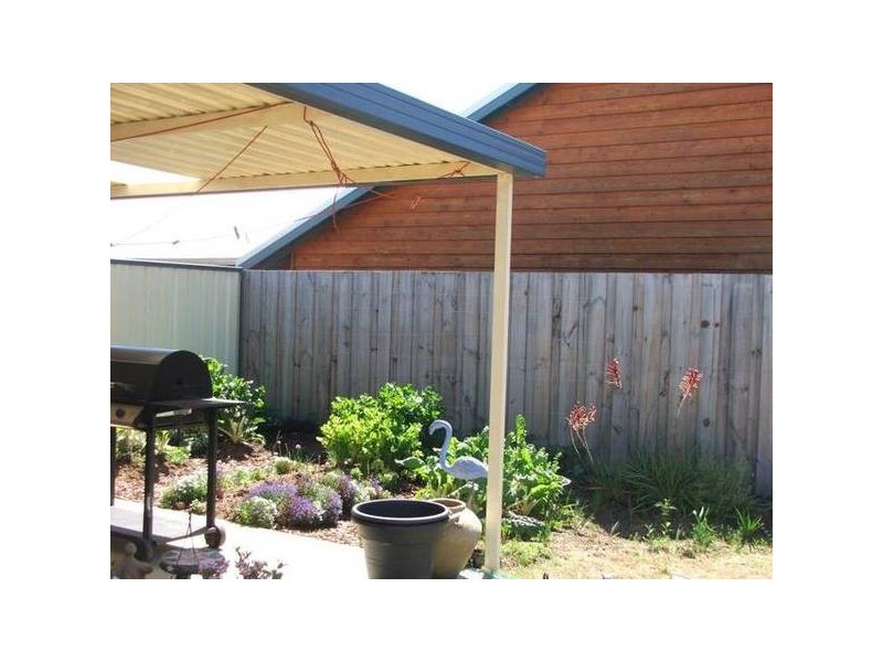 8 Wattle Place, Margaret River WA 6285