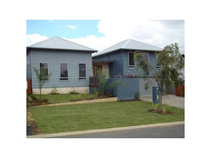 8 Halcyon Crescent, Margaret River WA 6285