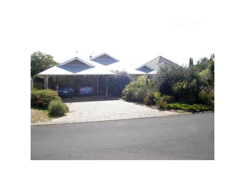 10 Carey Place, Margaret River WA 6285