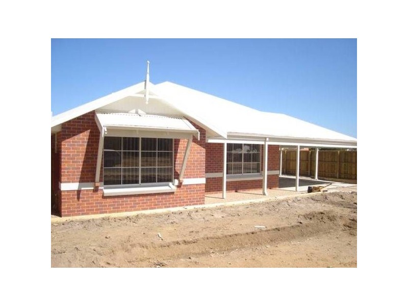 809 Honeyeater Loop, Margaret River WA 6285