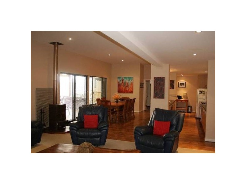 68 Duggan Drive, Cowaramup WA 6284