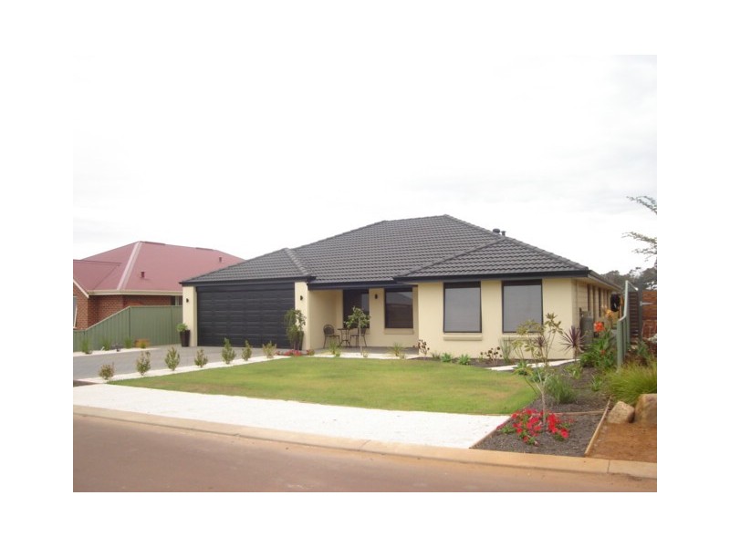 36 Westringia Loop, Margaret River WA 6285