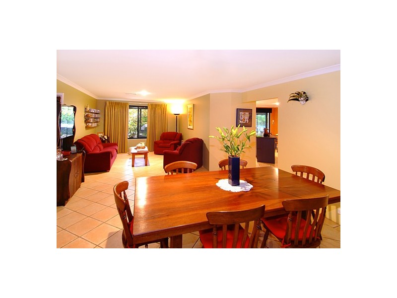 16 East Willmott Avenue, Margaret River WA 6285