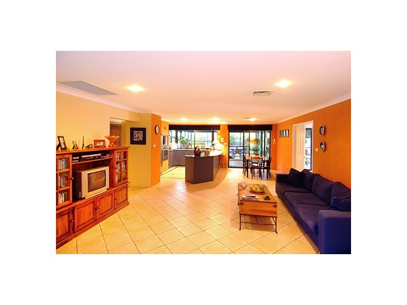 16 East Willmott Avenue, Margaret River WA 6285