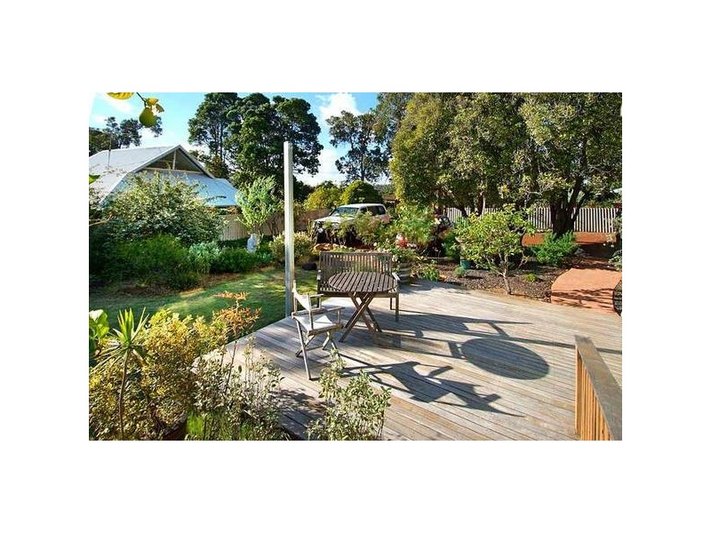 20 Stewart Street, Margaret River WA 6285