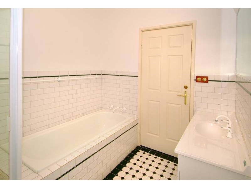 19 Barrett Street, Margaret River WA 6285