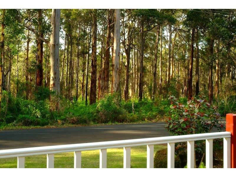 19 Barrett Street, Margaret River WA 6285