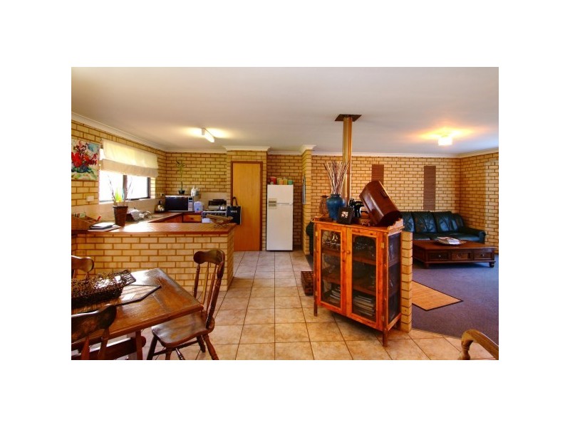 18 Bovell Avenue, Margaret River WA 6285