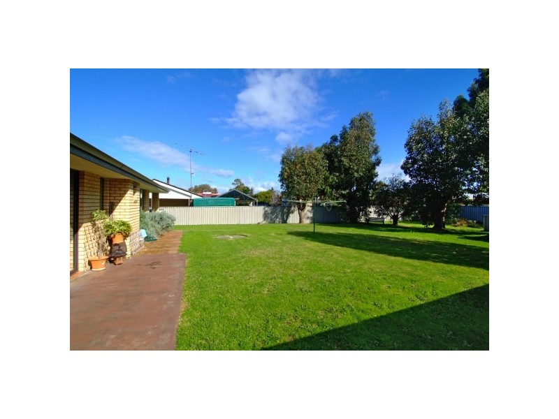 18 Bovell Avenue, Margaret River WA 6285