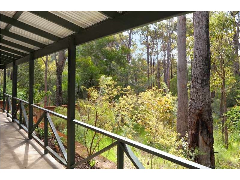 18 Settlers Retreat, Margaret River WA 6285
