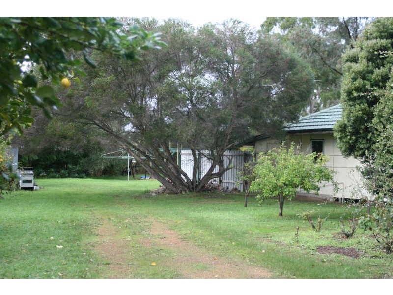 15 Waverley Road, Cowaramup WA 6284