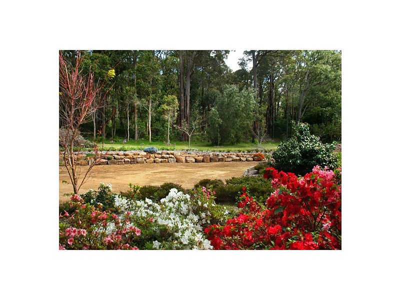 12 Yalgardup Place, Margaret River WA 6285
