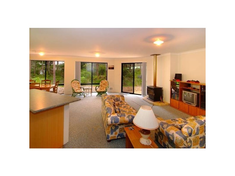 11 Chardonnay Avenue, Margaret River WA 6285