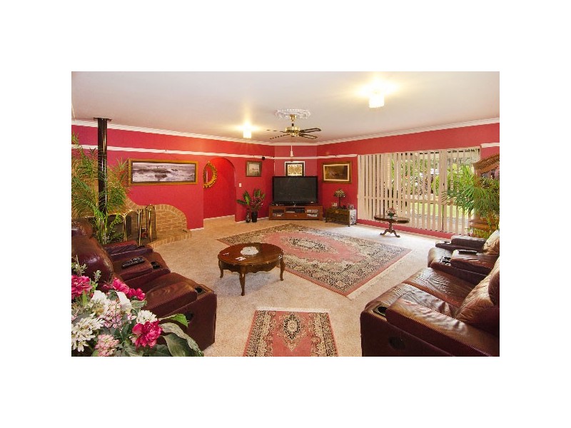 21 Waverley Road, Cowaramup WA 6284