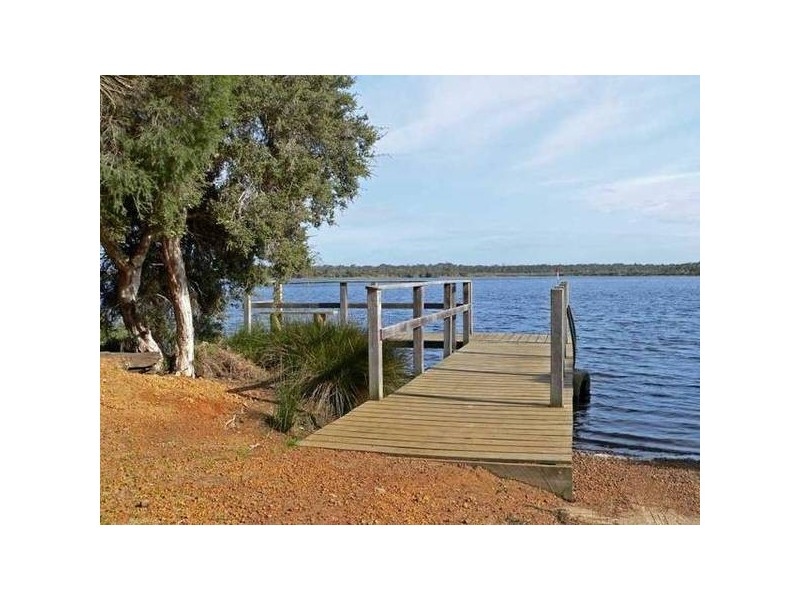 5 Dunkley Close, Molloy Island, Margaret River WA 6285