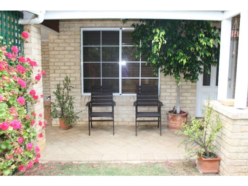 1/16 Marmaduke Point Drive, Gnarabup, Margaret River WA 6285