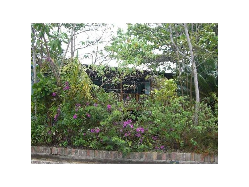 6 Jalan Guru, Christmas Island WA 6798