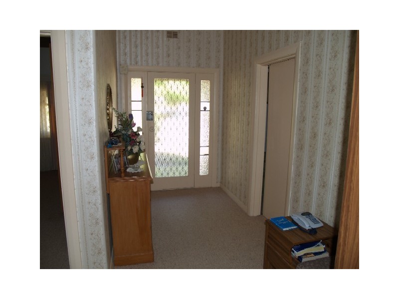 20 Henderson Street, Waikerie SA 5330