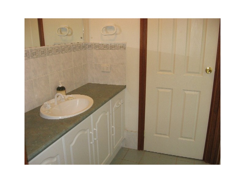 10 Fulwood Street, Waikerie SA 5330