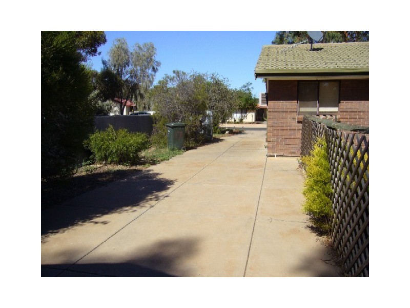 17 Burns Street, Waikerie SA 5330